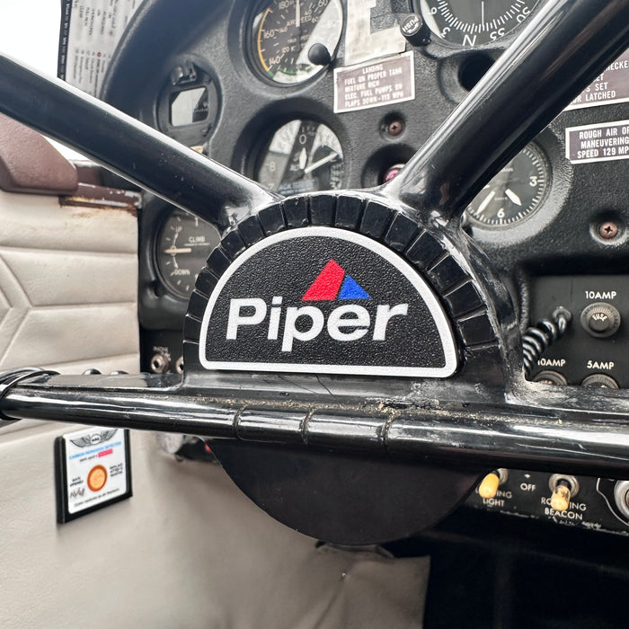 Quick Release Bowtie Yoke Emblem Inspection Cover for PA-28 Piper Cherokee