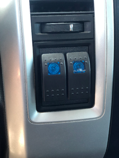 09-12 Dodge RAM Rocker Switch/USB Charger Mount Panel